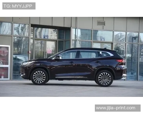 自粘足球明星壁画打造个性化家居空间的完美选择